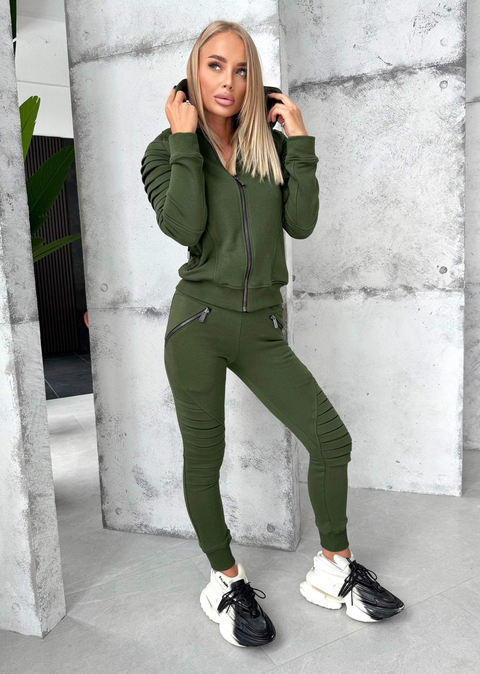 Women’s Knit Relief Tracksuit Green – Relief