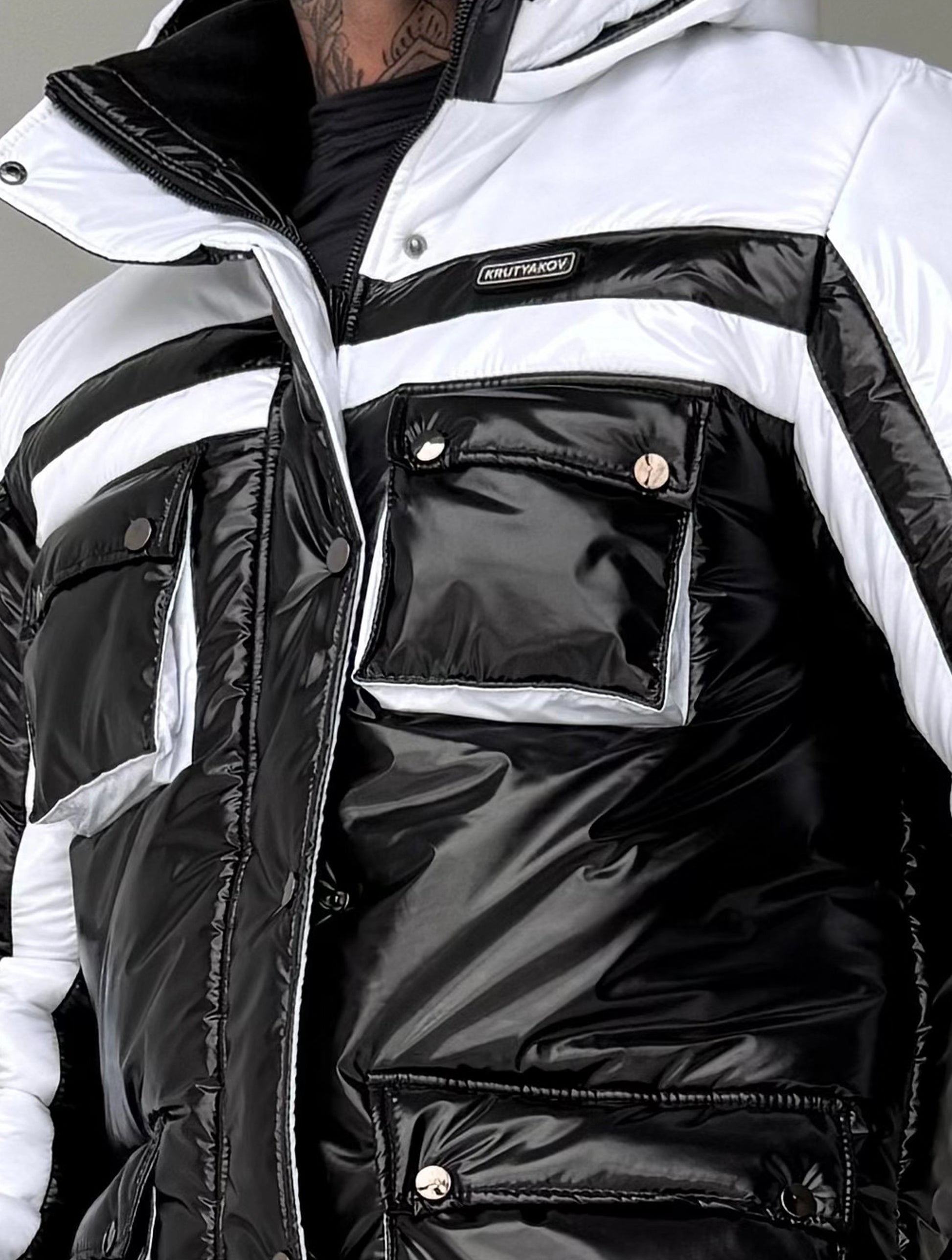 Men’s black waterproof winter ski suit for snowboarding and skiing