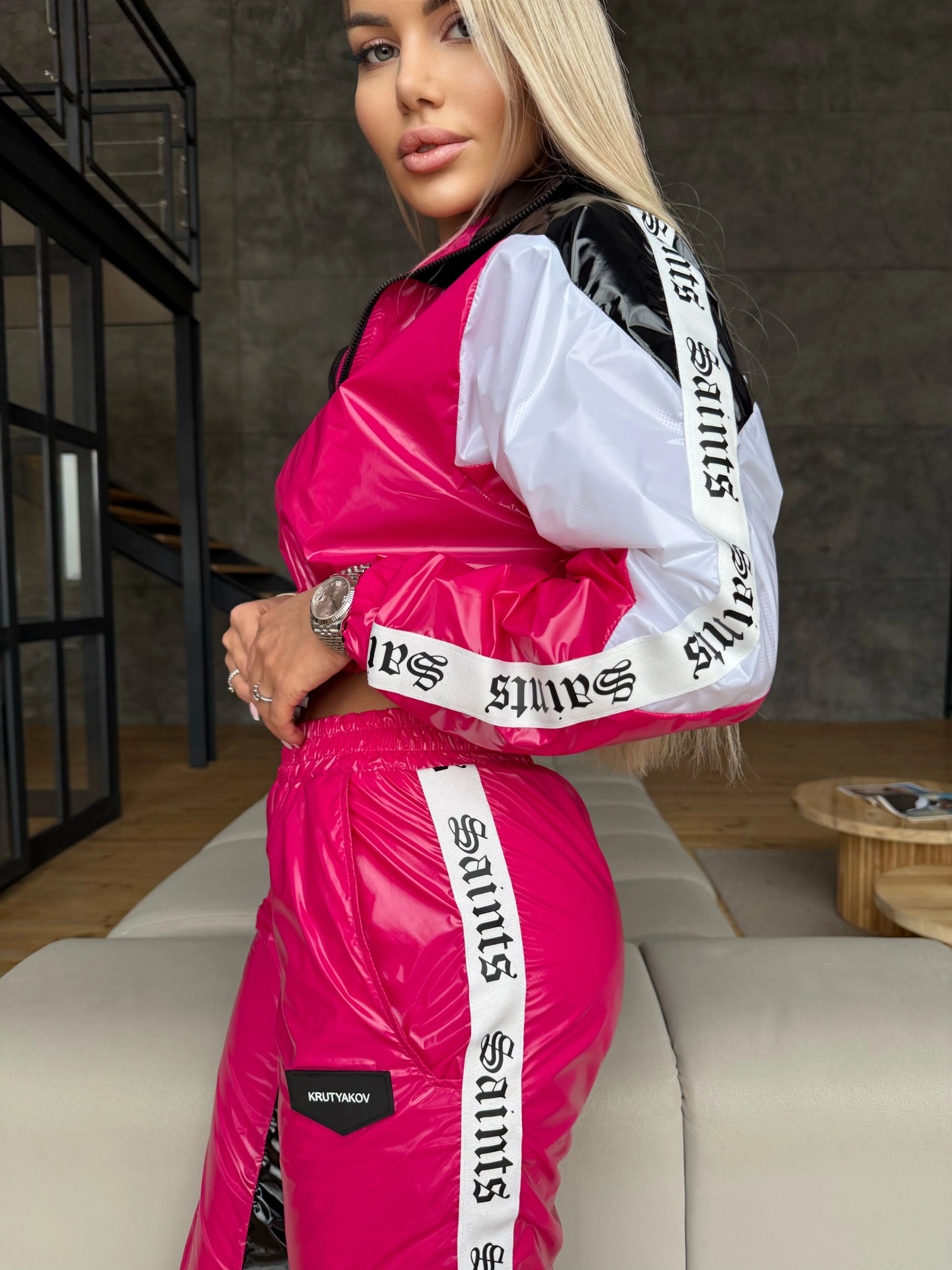 Women’s Shiny PVC Tracksuit – MNKLLY Pink