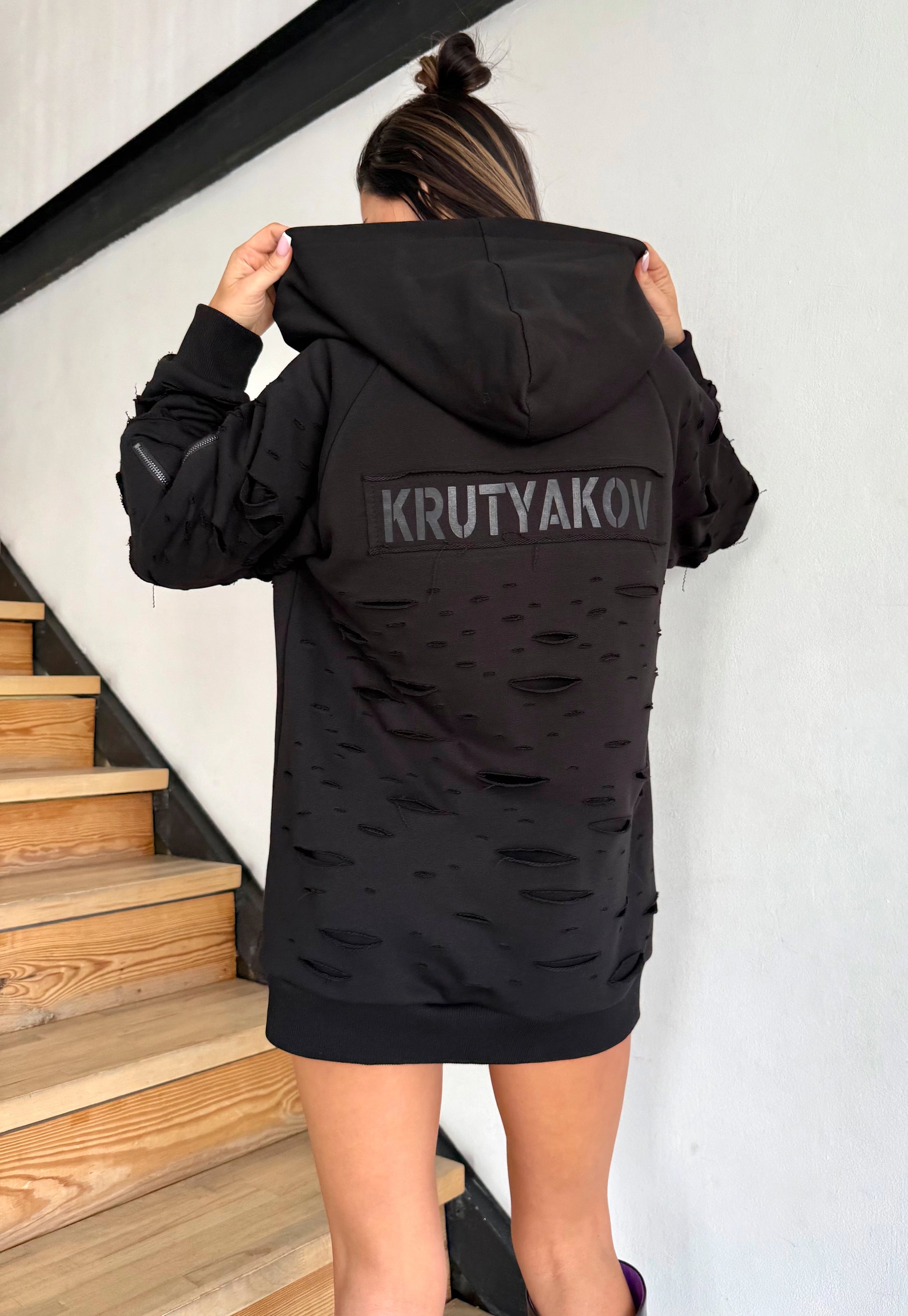 Women’s Designer Distressed Hoodie Destra Zipper — Black