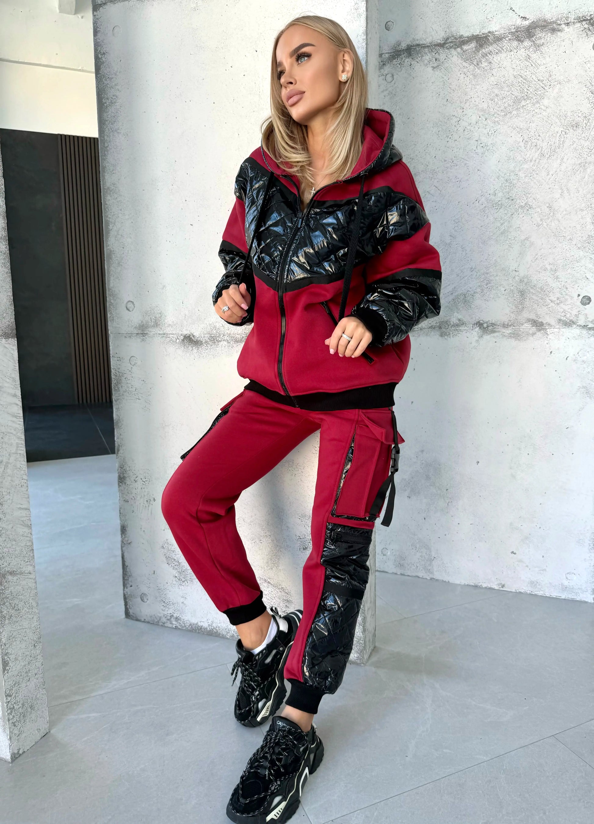 Women’s Warm Tracksuit – Salma Burgundy