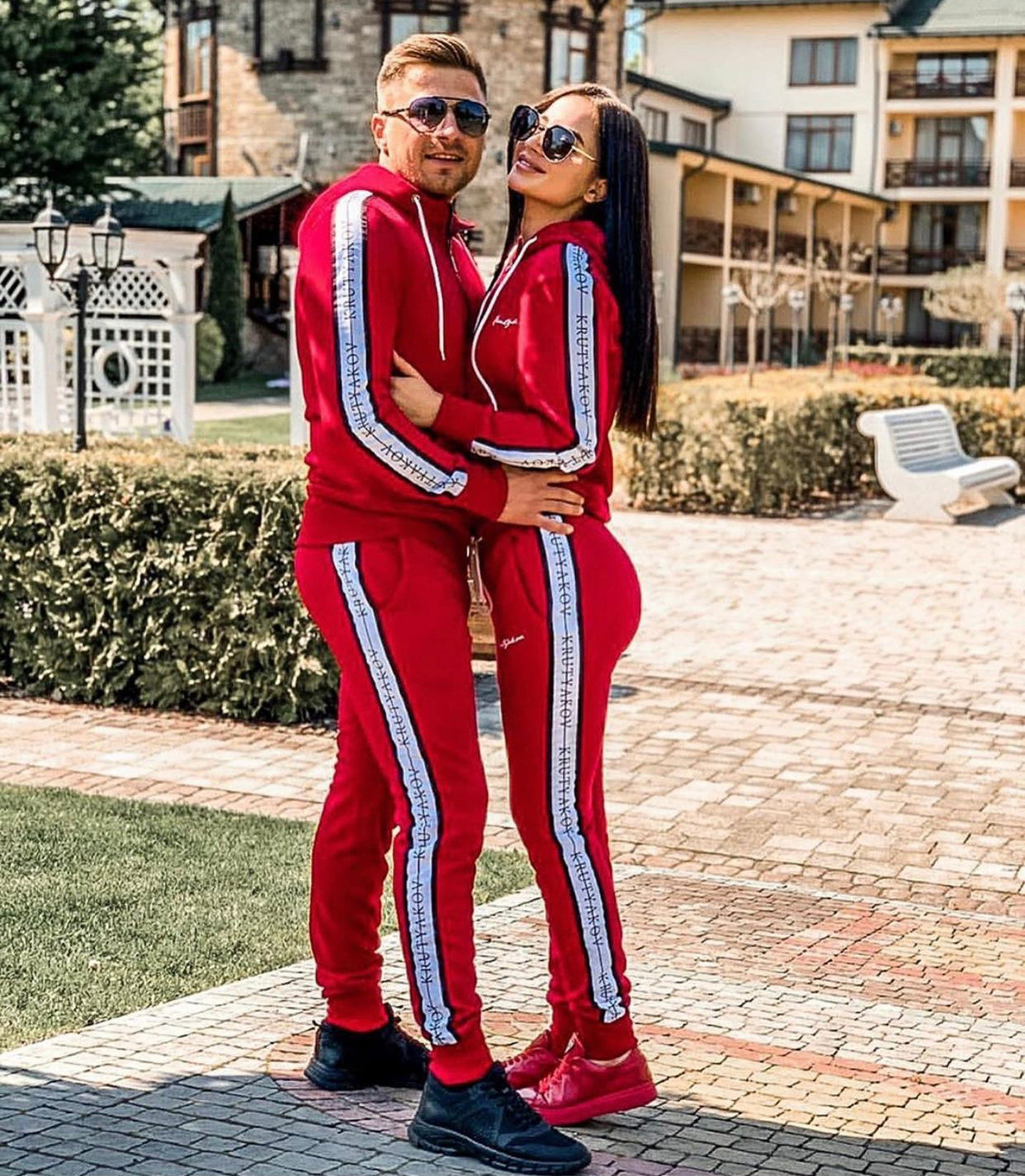 TRACKSUITS FOR COUPLES STRIPES