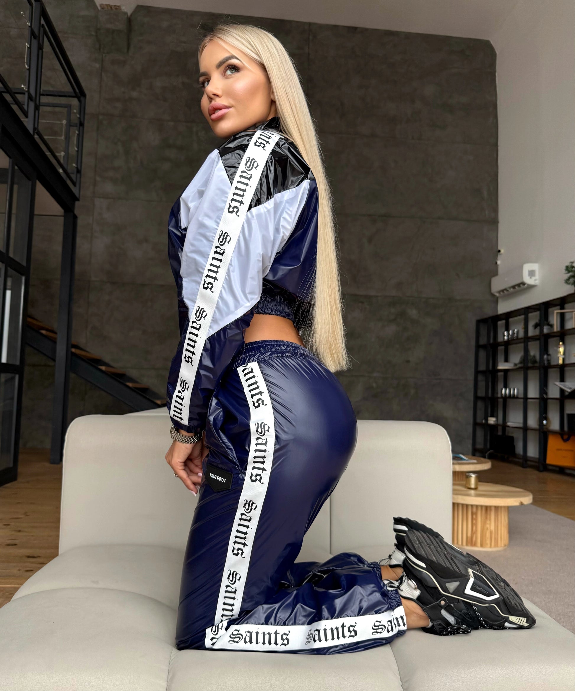Women’s blue two-piece PVC tracksuit for streetwear outfits