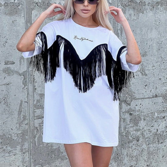 Front view of Ankora white fringe T-shirt styled as an everyday streetwear outfit with sunglasses and relaxed fit