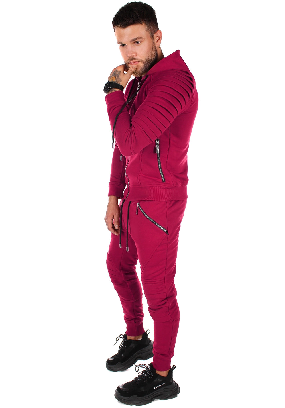 TRACKSUITS FOR COUPLES RELIEF