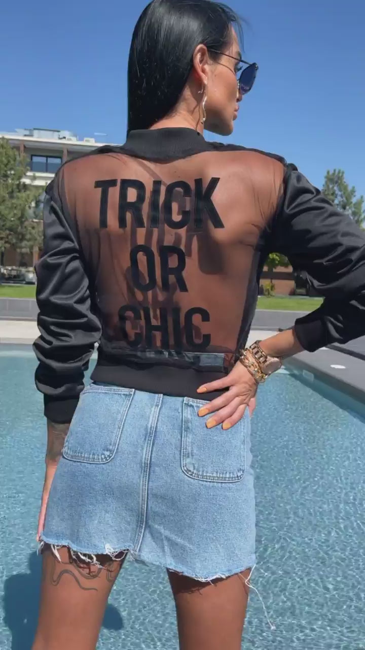 BOMBER TRICK OR CHIC