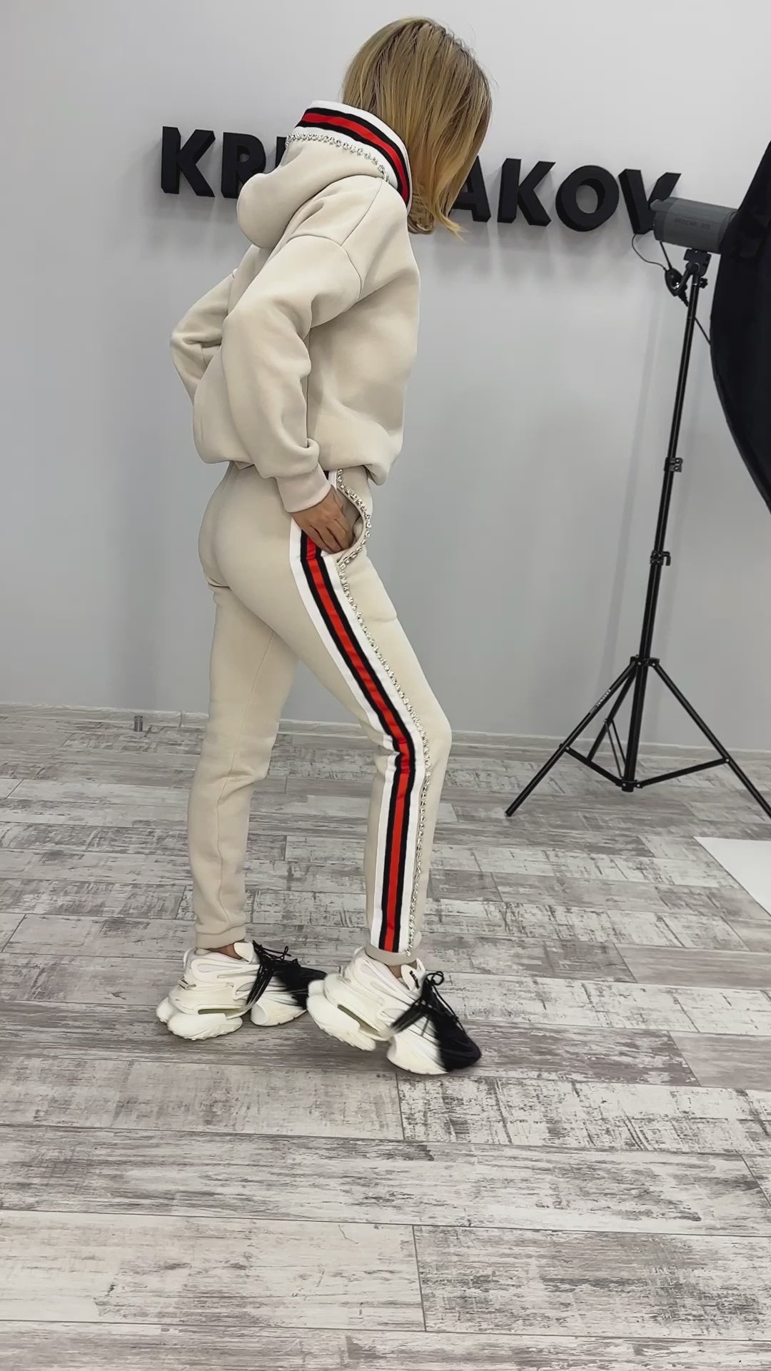 TRACKSUIT FLAVIA