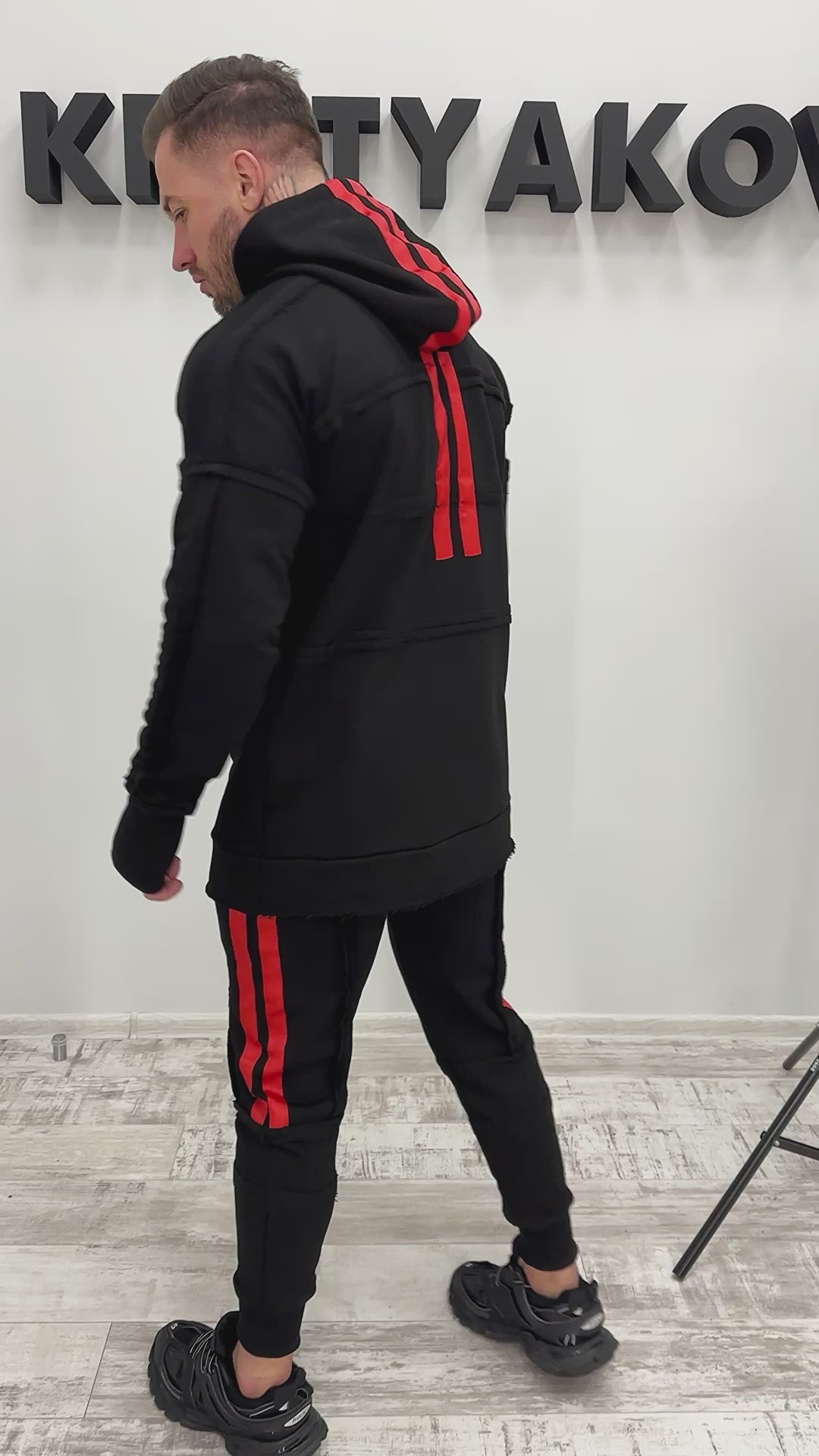 TRACKSUIT HARDY