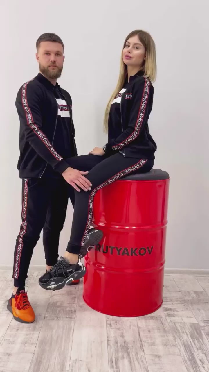 TRACKSUITS FOR COUPLES BROOKLYN